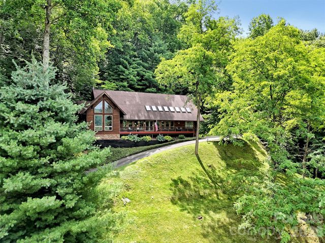 12 Signal Ridge, Sylva, NC 28779