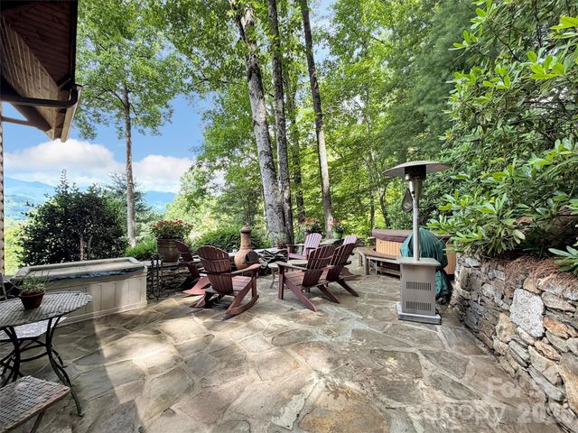 12 Signal Ridge, Sylva, NC 28779
