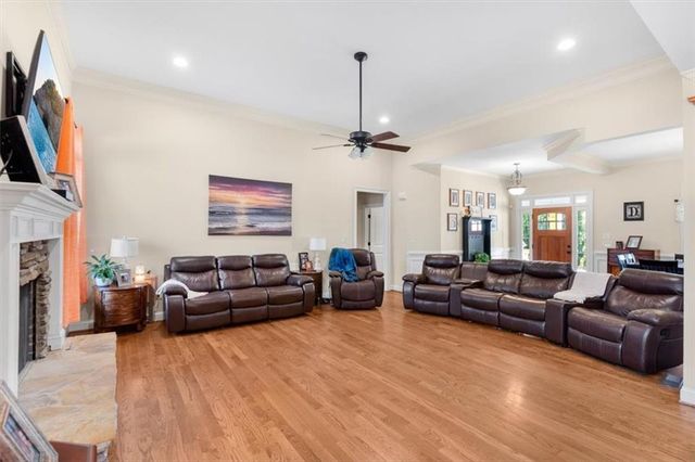 71 Thomas Place Drive, Dallas, GA 30157