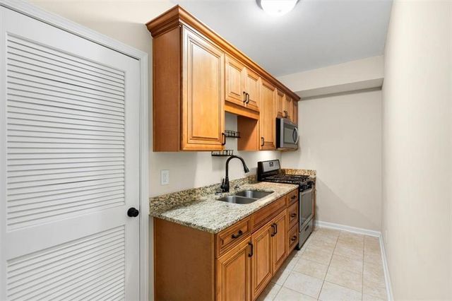 71 Thomas Place Drive, Dallas, GA 30157