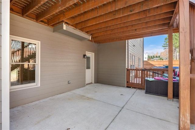 71 Thomas Place Drive, Dallas, GA 30157