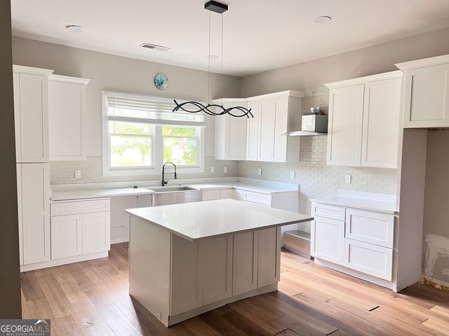 957 Metropolitan Parkway SW, Atlanta, GA 30310