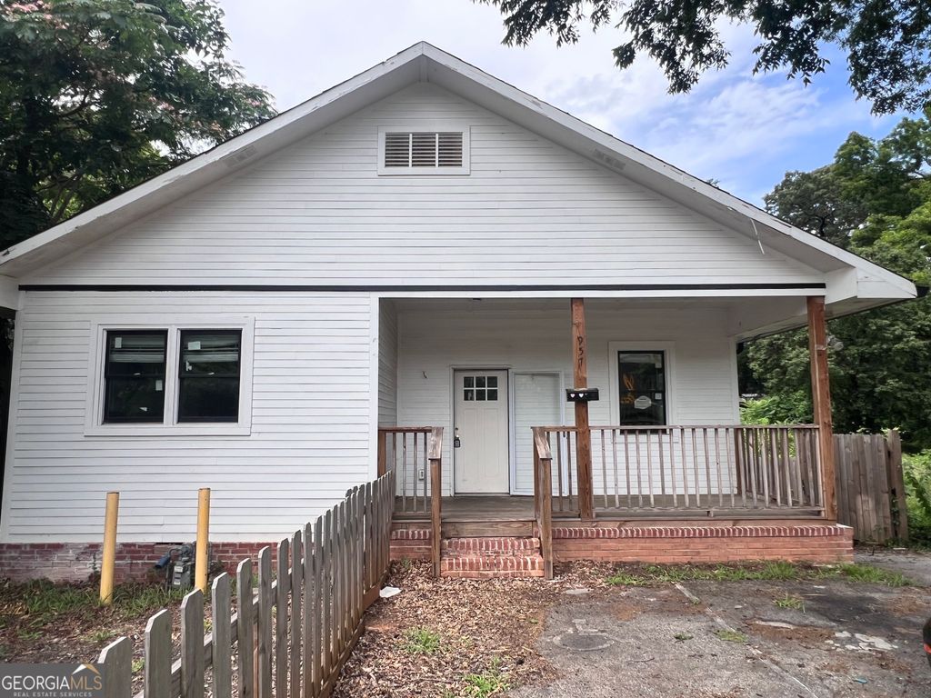957 Metropolitan Parkway SW, Atlanta, GA 30310