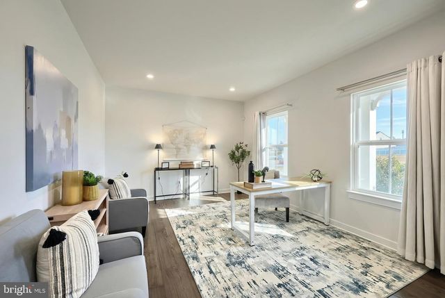 12 ERVIN DR, Shrewsbury, PA 17361