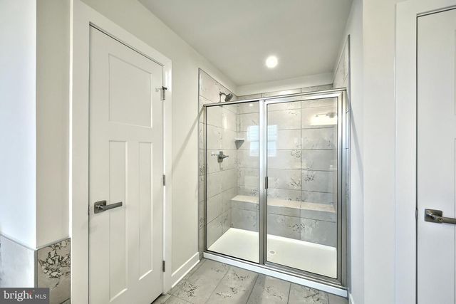 12 ERVIN DR, Shrewsbury, PA 17361