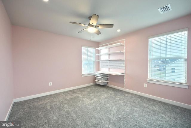 12 ERVIN DR, Shrewsbury, PA 17361