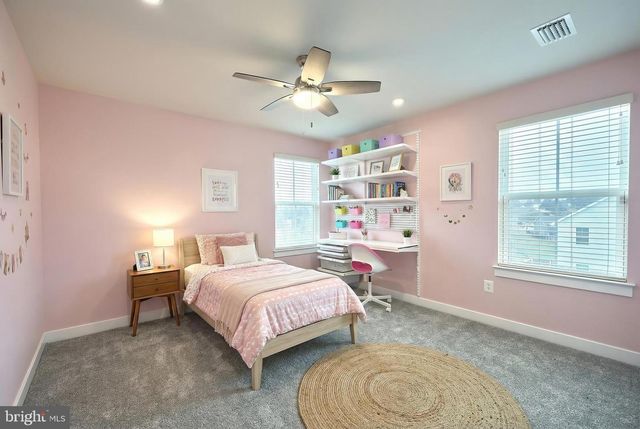 12 ERVIN DR, Shrewsbury, PA 17361