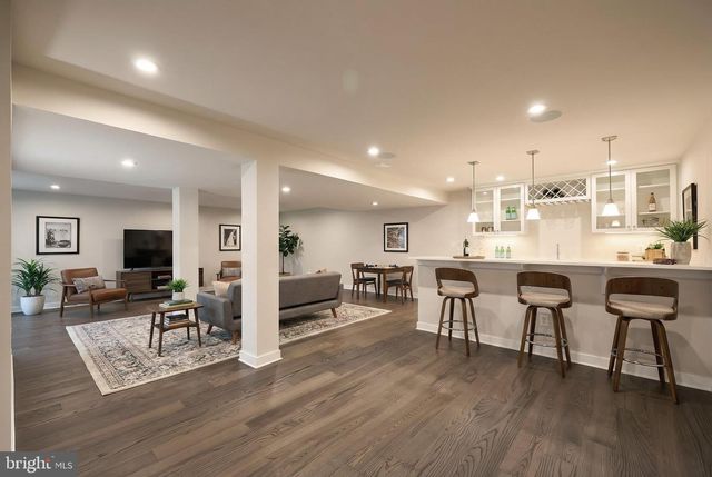 12 ERVIN DR, Shrewsbury, PA 17361