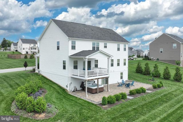 12 ERVIN DR, Shrewsbury, PA 17361