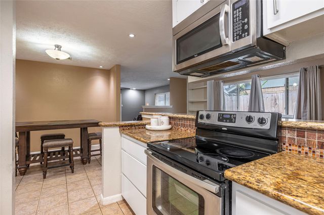 4908 Holly Park Drive, Pasadena, TX 77505