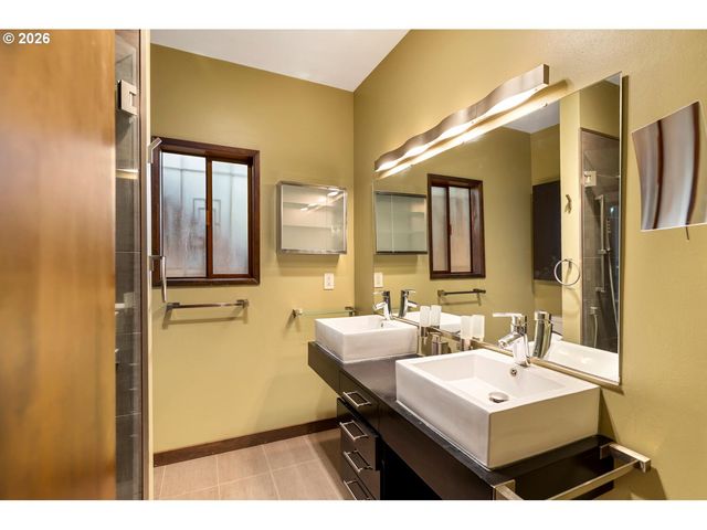 6502 MONTANA Ln, Vancouver, WA 98661