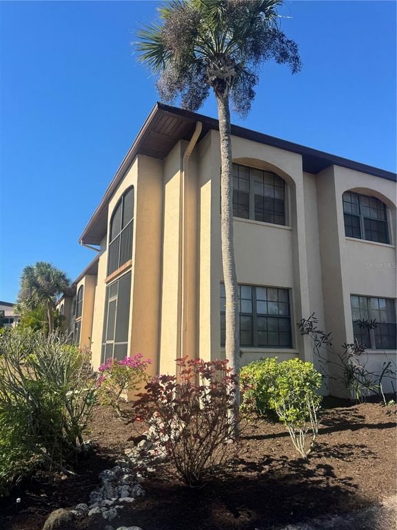 23465 HARBORVIEW ROAD 201, Punta Gorda, FL 33980