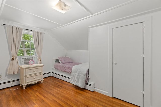 105 Patterson St, Attleboro, MA 02703
