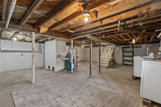 105 Patterson St, Attleboro, MA 02703