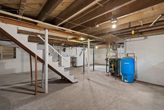 105 Patterson St, Attleboro, MA 02703