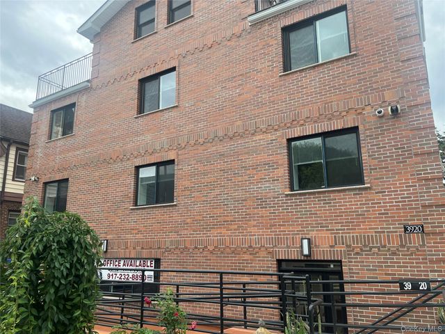 3920 214th Place 4B, Bayside, NY 11361