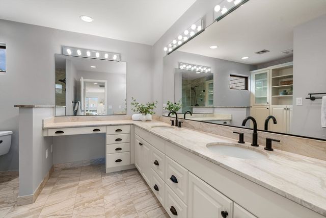 16 Schooner Ln 16, Quincy, MA 02171