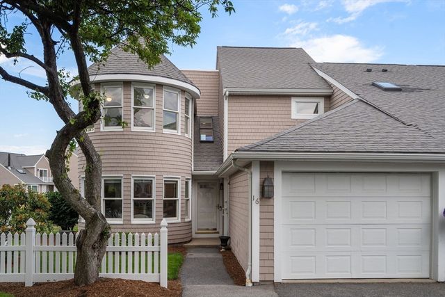 16 Schooner Ln 16, Quincy, MA 02171