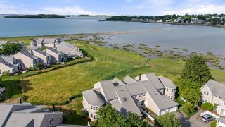 16 Schooner Ln 16, Quincy, MA 02171