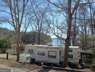 92 Admiral Drive, Hartwell, GA 30643