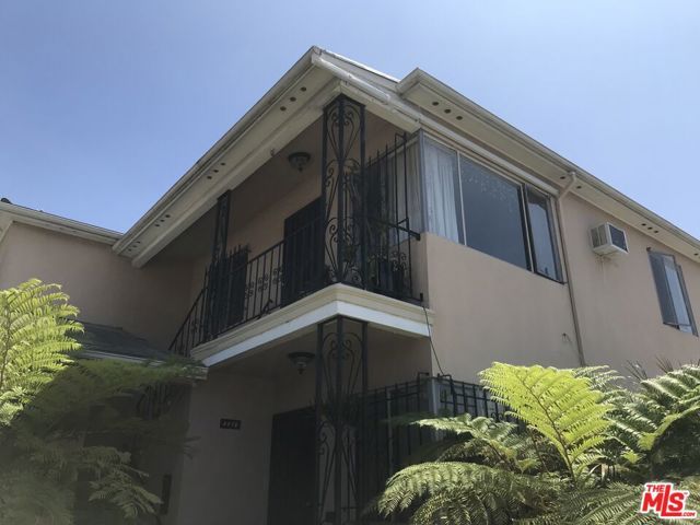 4058 9th Avenue, Los Angeles, CA 90008