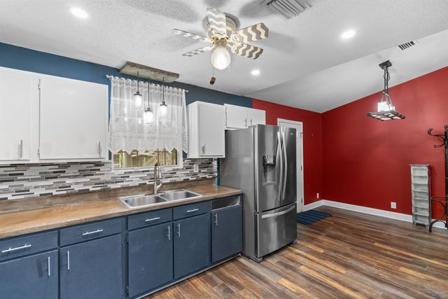 98 Wolf Dr., Georgetown, SC 29440