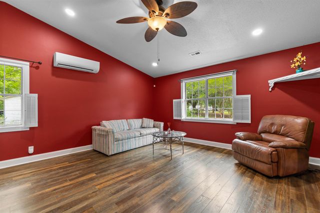98 Wolf Dr., Georgetown, SC 29440
