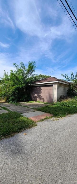 14447 University Avenue, Dolton, IL 60419