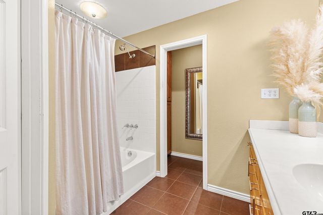 583 CR 1010, Mt Vernon, TX 75457