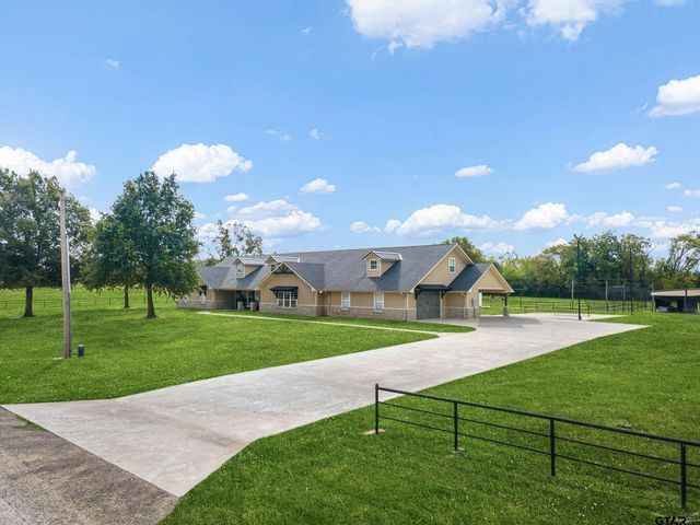 583 CR 1010, Mt Vernon, TX 75457