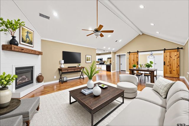 583 CR 1010, Mt Vernon, TX 75457