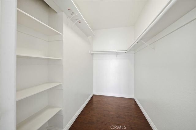 9047 Langdon Ave 6, North Hills, CA 91343