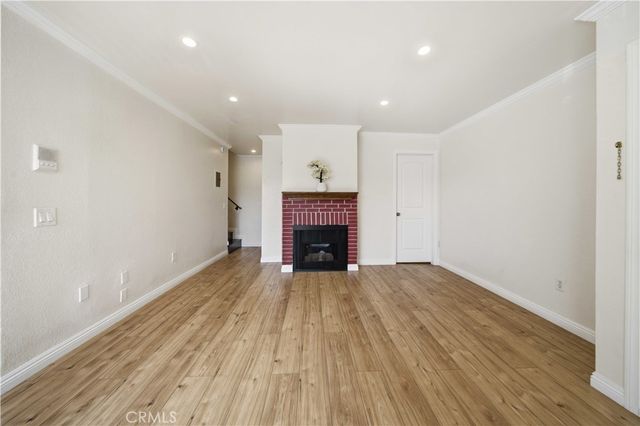 9047 Langdon Ave 6, North Hills, CA 91343