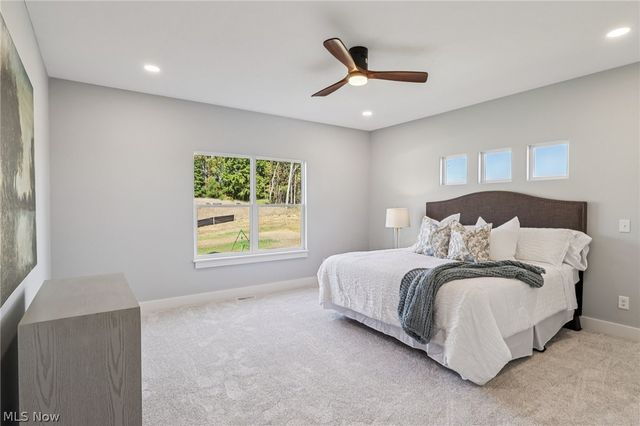 6579 Hathaway Road, Valley View, OH 44125