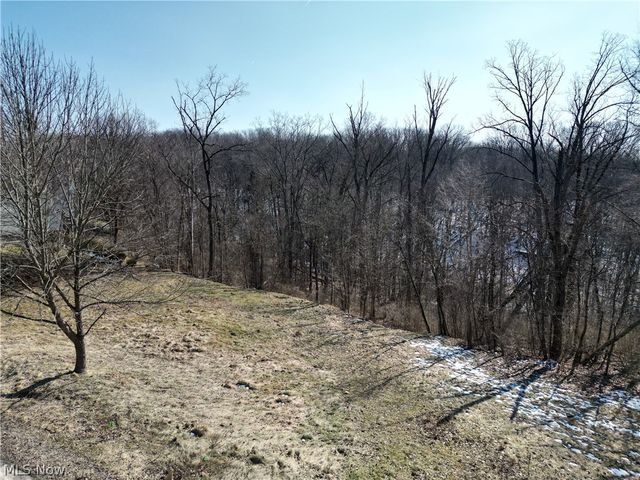 6579 Hathaway Road, Valley View, OH 44125