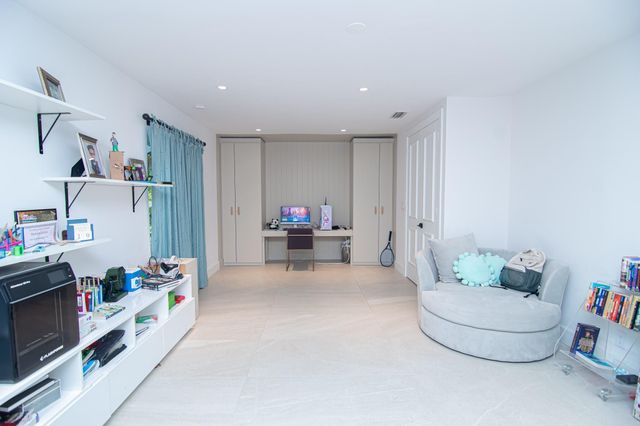 8208 Twin Lake Drive, Boca Raton, FL 33496