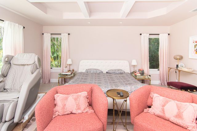 8208 Twin Lake Drive, Boca Raton, FL 33496