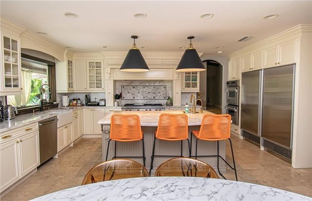 8208 Twin Lake Drive, Boca Raton, FL 33496