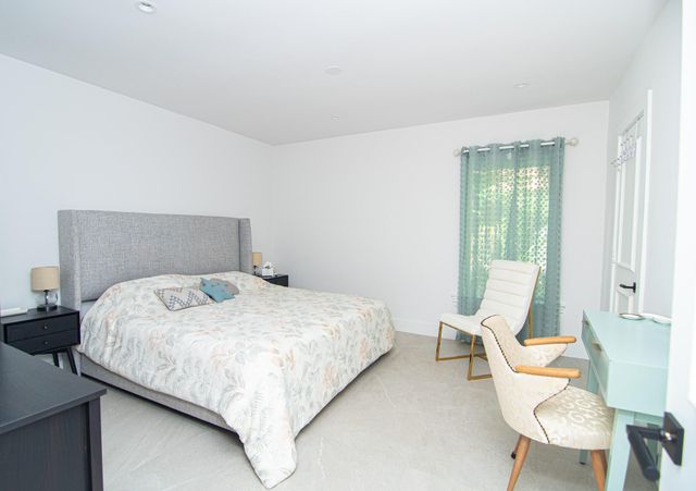 8208 Twin Lake Drive, Boca Raton, FL 33496