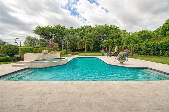 8208 Twin Lake Drive, Boca Raton, FL 33496