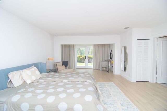 8208 Twin Lake Drive, Boca Raton, FL 33496