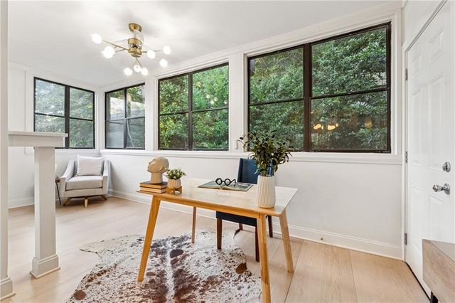 107 La Rue Place NW, Atlanta, GA 30327