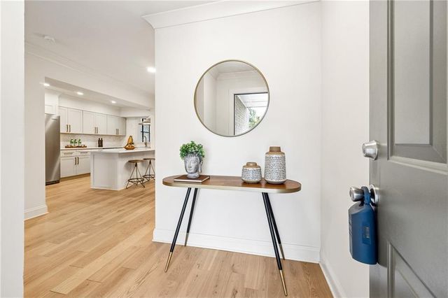 107 La Rue Place NW, Atlanta, GA 30327