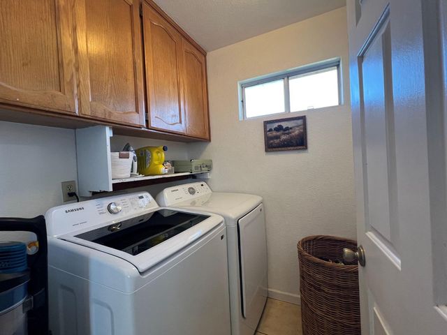 2126 Mckinley Court, Los Banos, CA 93635