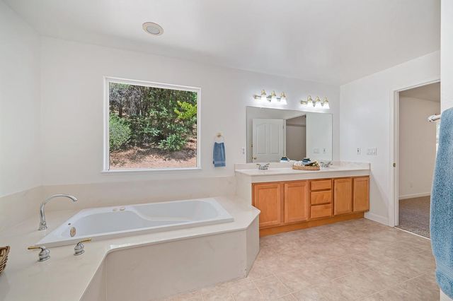 3070 Gingham Ct, Placerville, CA 95667
