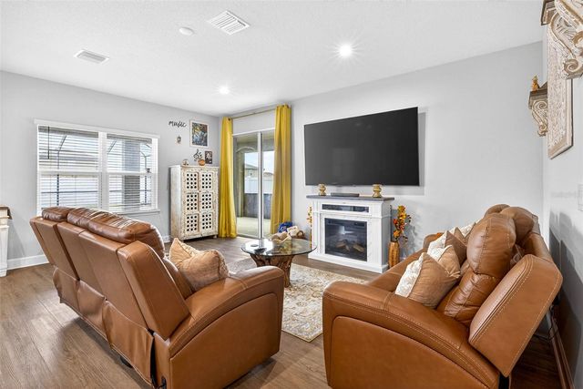 35474 QUARTZ LAKE DRIVE, Zephyrhills, FL 33541