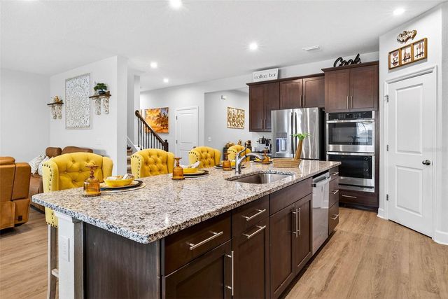 35474 QUARTZ LAKE DRIVE, Zephyrhills, FL 33541