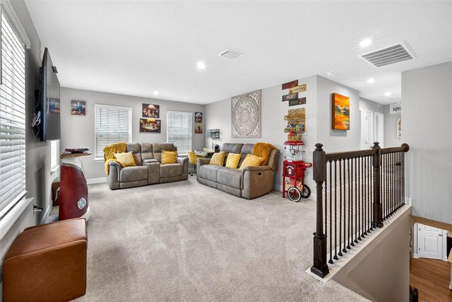 35474 QUARTZ LAKE DRIVE, Zephyrhills, FL 33541