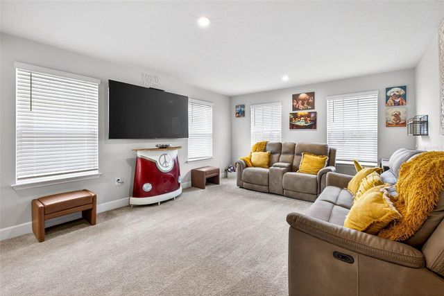 35474 QUARTZ LAKE DRIVE, Zephyrhills, FL 33541