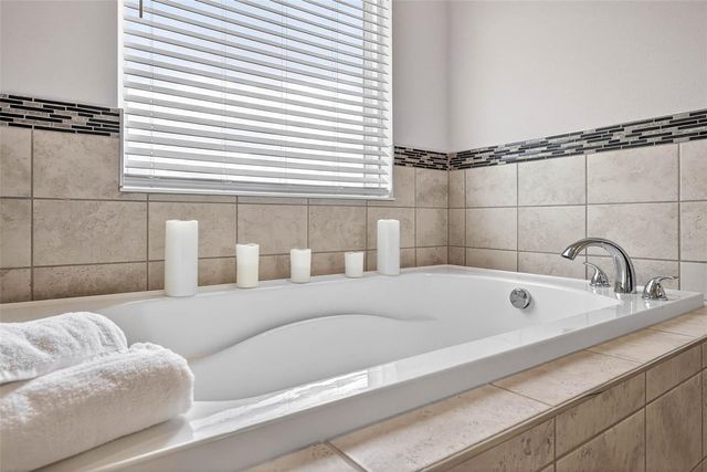 35474 QUARTZ LAKE DRIVE, Zephyrhills, FL 33541